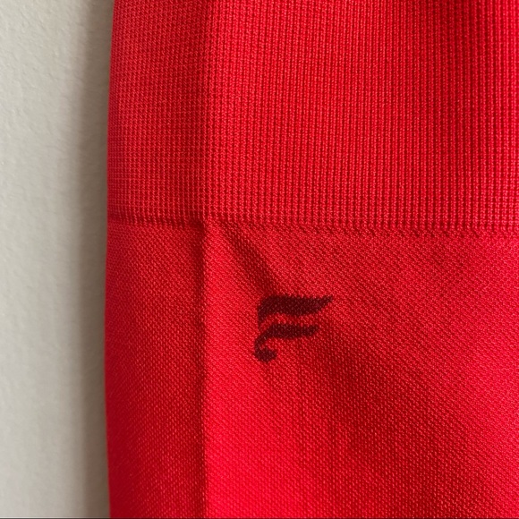 Fabletics Mosaic High-Waisted 7/8 Leggings - Picture 9 of 9